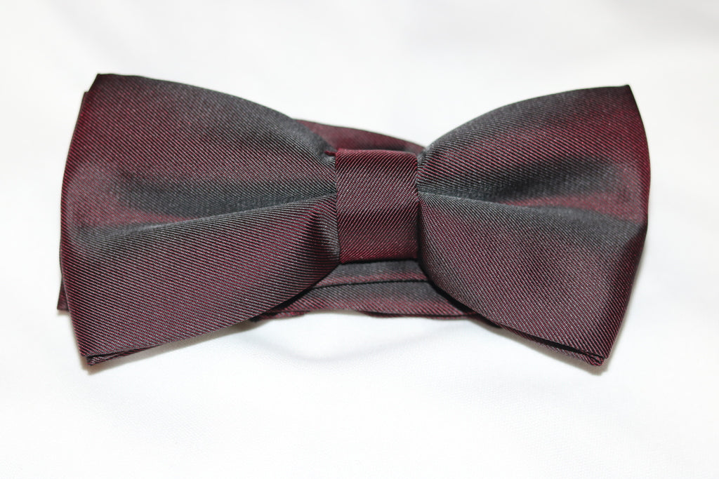 Line Pattern Bow Ties