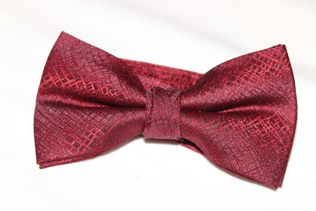 Modern Stripes Print Bow Tie